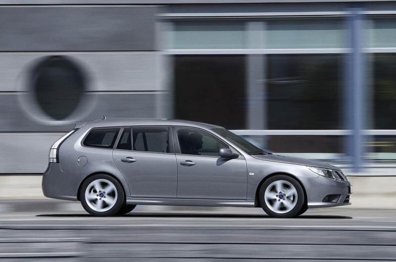 Illustration for article titled Saab 9-3 wagons are beautiful and this one is NP